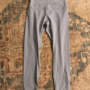 Lululemon 7/8 leggings light blue- worn only 2/3 times- great condition